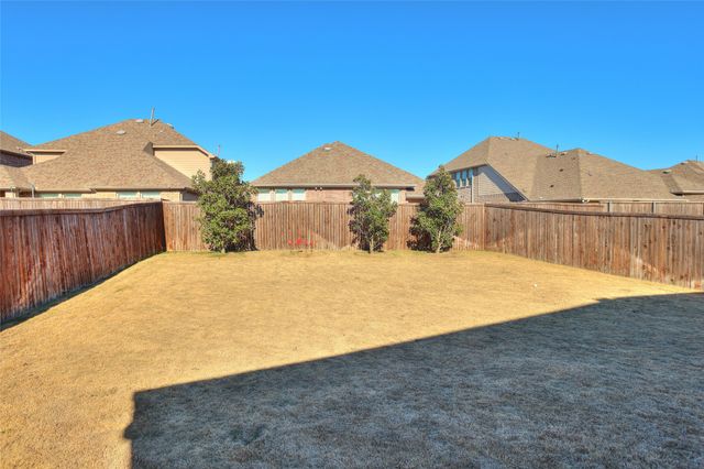 2207 Yorktown Drive, Melissa, TX 75454