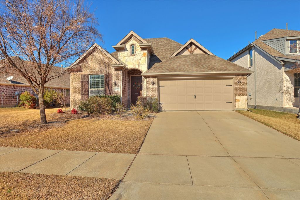 2207 Yorktown Drive, Melissa, TX 75454