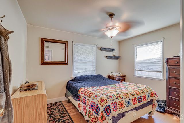 1232 wilson Avenue, Bakersfield, CA 93308