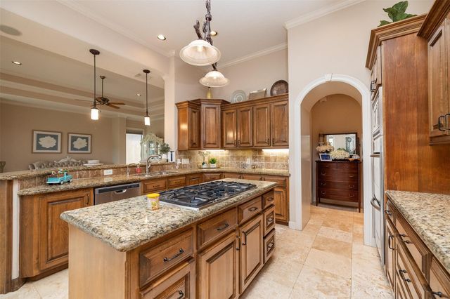 3023 Serena Vista Way, Houston, TX 77068