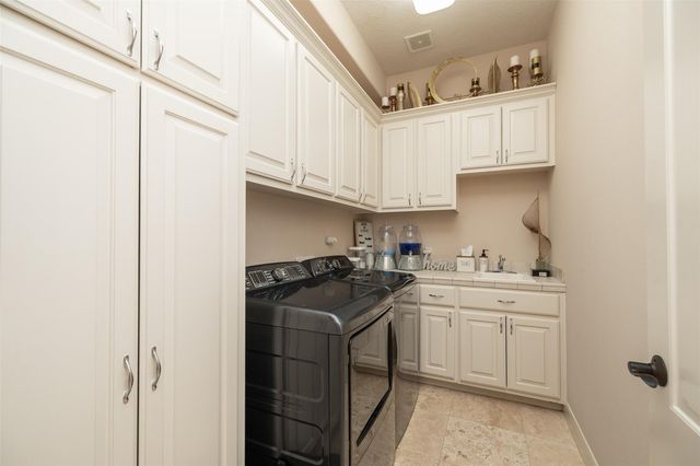 3023 Serena Vista Way, Houston, TX 77068