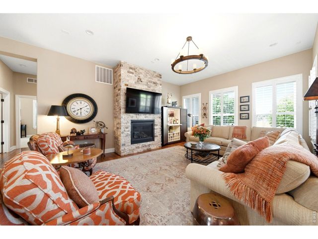 6015 Spindlebush Ln, Fort Collins, CO 80528