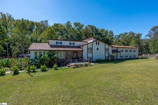 202 Mitchell Street, Laurens, SC 29360