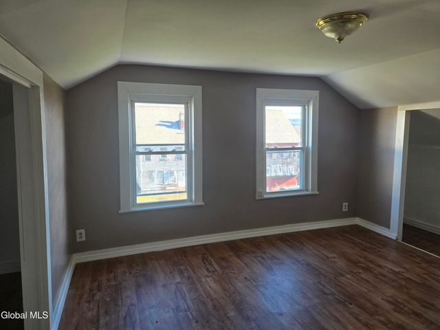 1 Brookdale Avenue, Whitehall, NY 12887