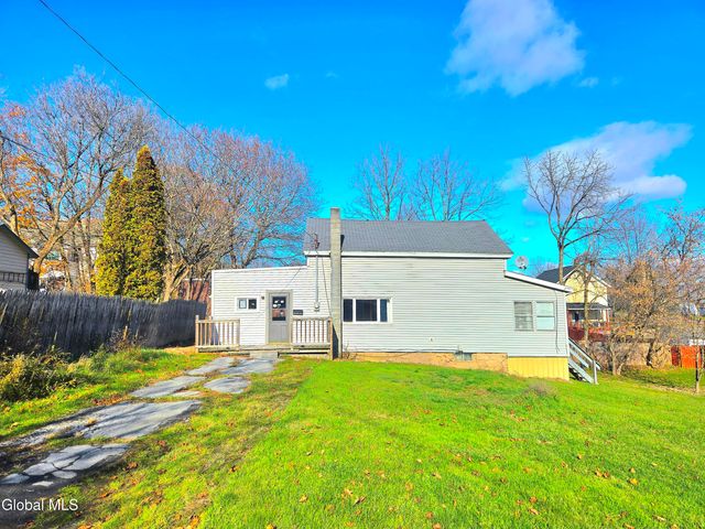 1 Brookdale Avenue, Whitehall, NY 12887