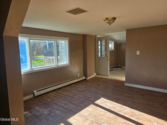 1 Brookdale Avenue, Whitehall, NY 12887