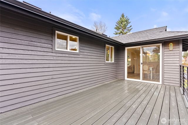 20733 Elberta Road, Lynnwood, WA 98036