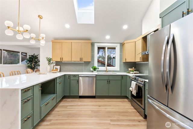 20733 Elberta Road, Lynnwood, WA 98036