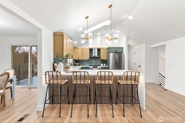 20733 Elberta Road, Lynnwood, WA 98036