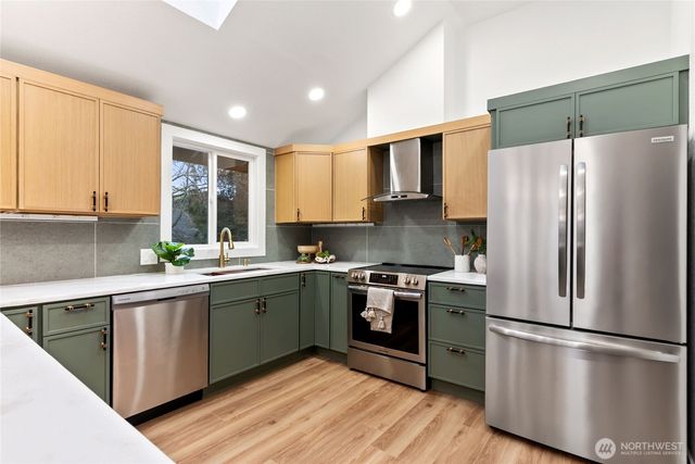 20733 Elberta Road, Lynnwood, WA 98036