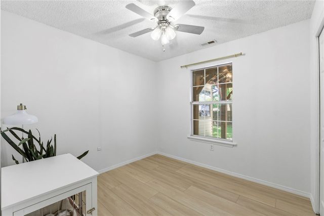2503 Ravenswood, Fayetteville, AR 72704