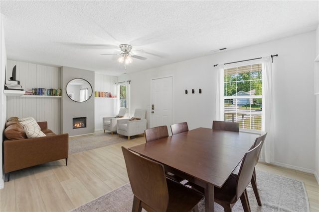 2503 Ravenswood, Fayetteville, AR 72704