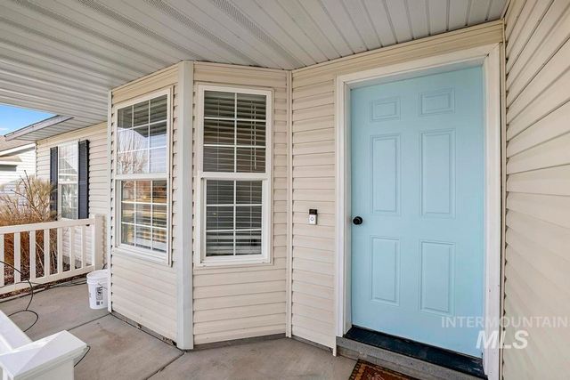 1393 Valencia St, Twin Falls, ID 83301