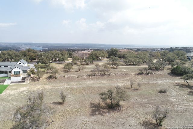 205 Hidden Hills Cove, Spicewood, TX 78669