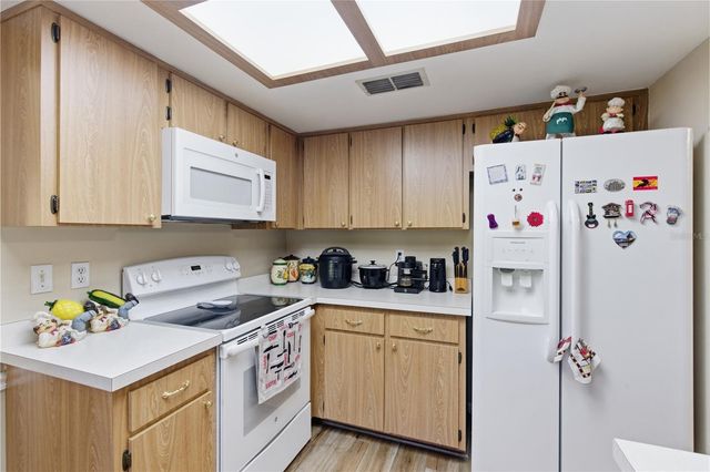 11241 SW 77TH COURT, Ocala, FL 34476