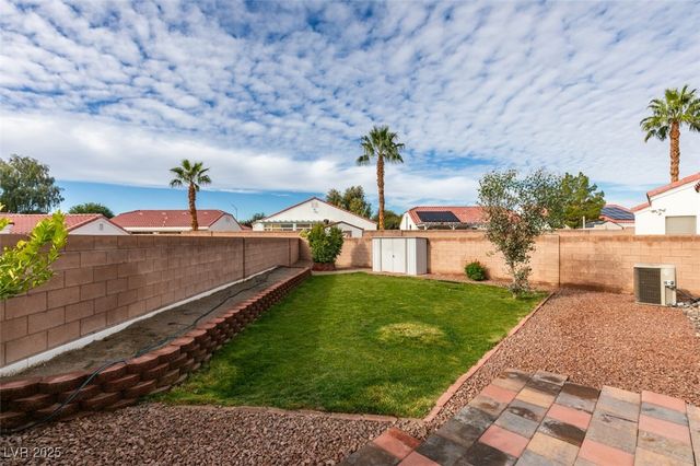 2127 Mountain Rock Court, North Las Vegas, NV 89031