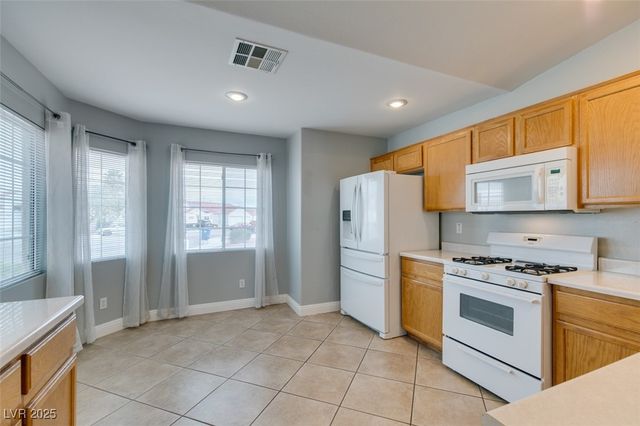 2127 Mountain Rock Court, North Las Vegas, NV 89031