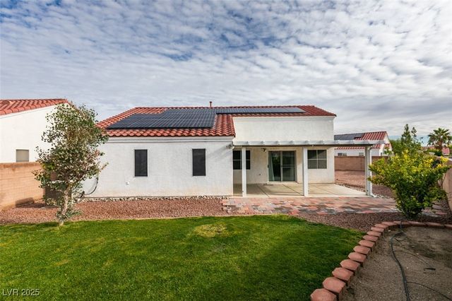 2127 Mountain Rock Court, North Las Vegas, NV 89031