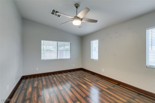 2127 Mountain Rock Court, North Las Vegas, NV 89031