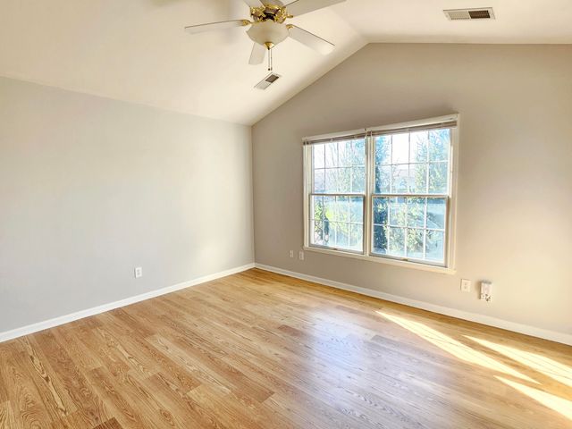 2216 Burns Court, Lexington, KY 40513