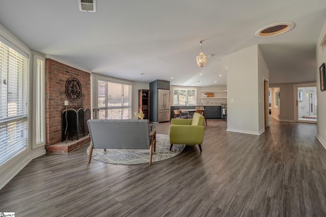 112 Scarlett Street, Greenville, SC 29607