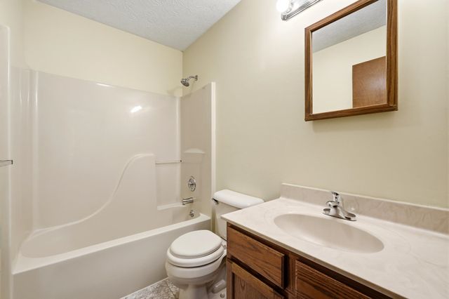 2 Dogwood Place, Huntington, WV 25705
