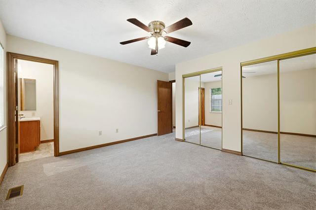 2 Dogwood Place, Huntington, WV 25705
