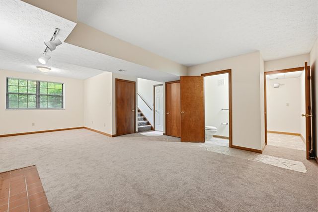 2 Dogwood Place, Huntington, WV 25705