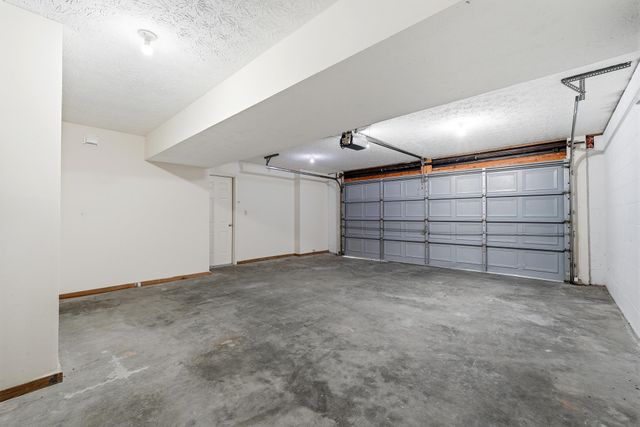 2 Dogwood Place, Huntington, WV 25705