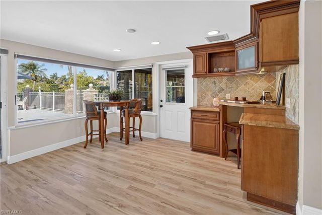 5266 Wisteria CT, Cape Coral, FL 33904