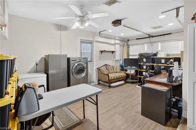 5266 Wisteria CT, Cape Coral, FL 33904