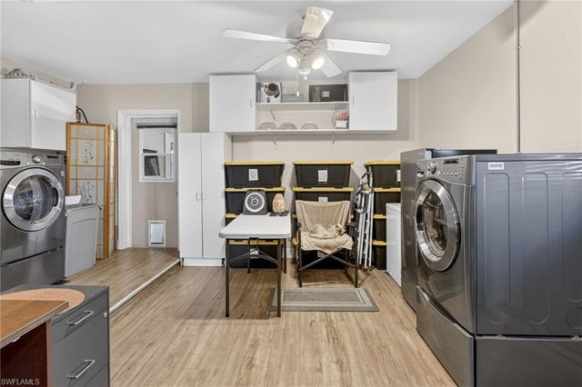 5266 Wisteria CT, Cape Coral, FL 33904