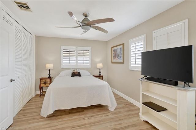 5266 Wisteria CT, Cape Coral, FL 33904