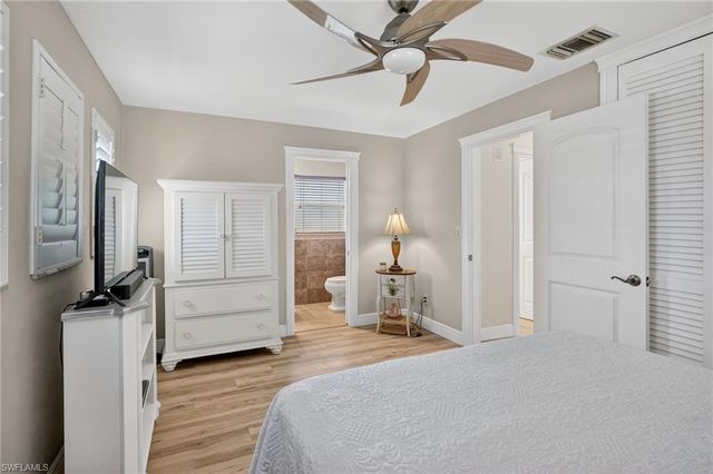 5266 Wisteria CT, Cape Coral, FL 33904