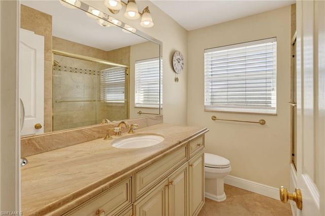 5266 Wisteria CT, Cape Coral, FL 33904