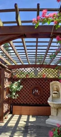 5266 Wisteria CT, Cape Coral, FL 33904