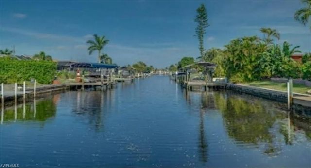 5266 Wisteria CT, Cape Coral, FL 33904