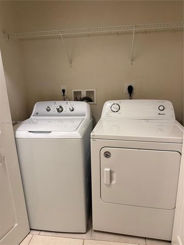 15305 SW 119th St, Miami, FL 33196