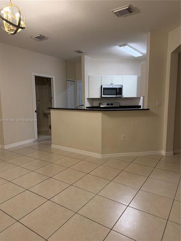 15305 SW 119th St, Miami, FL 33196