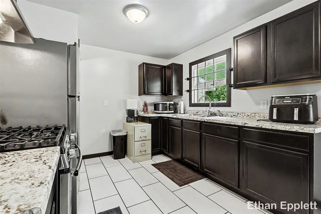 3321 Baker Street, Muskegon, MI 49444