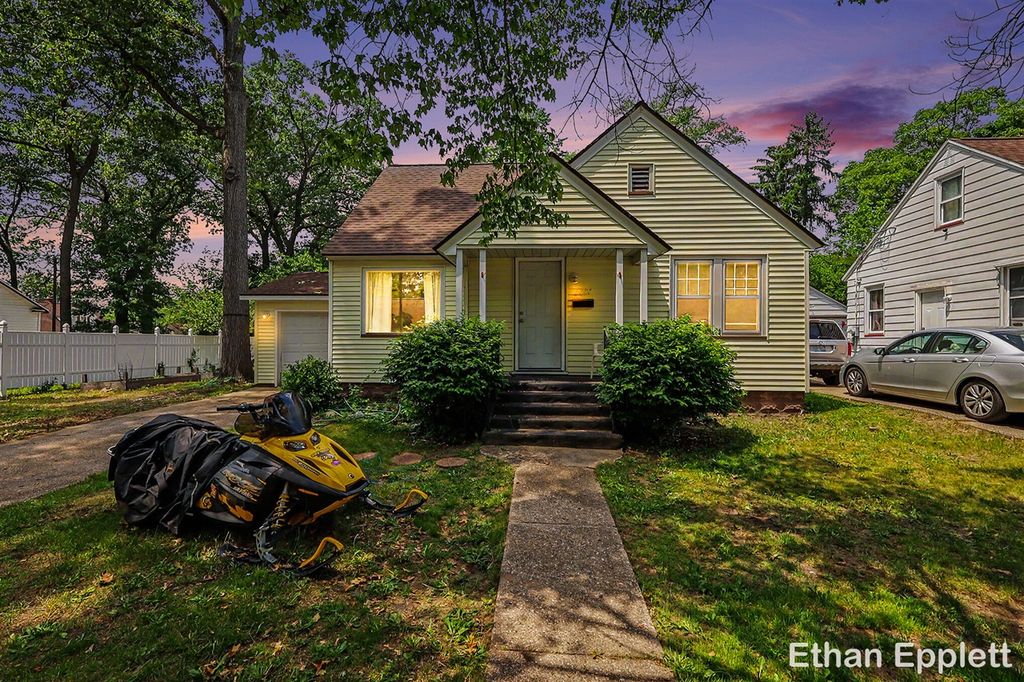 3321 Baker Street, Muskegon, MI 49444