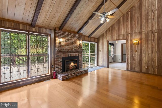 9013 HILLARY CT, La Plata, MD 20646