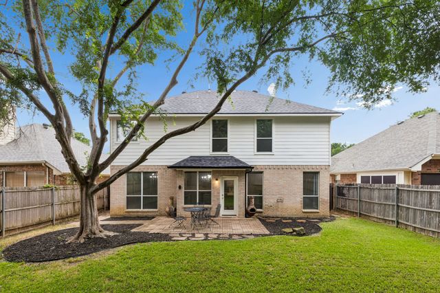2128 Clubside Drive, Corinth, TX 76210