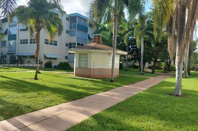 1333 E Hallandale Beach Blvd 115, Hallandale Beach, FL 33009