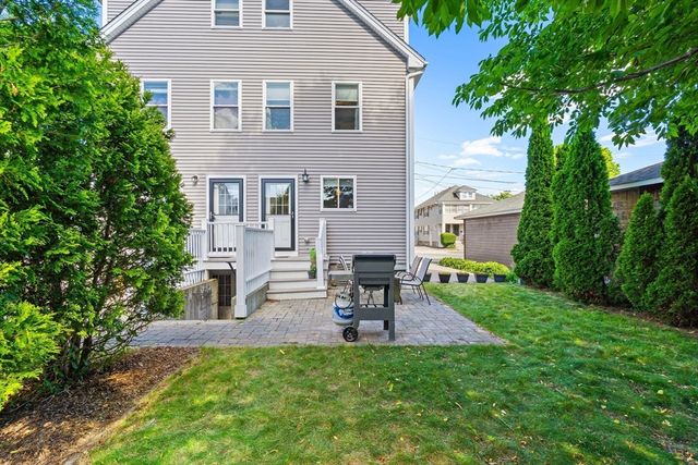 61 Parmenter Road 1, Waltham, MA 02453