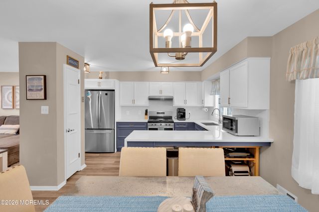 129 Fremont Avenue B6, Seaside Heights, NJ 08751