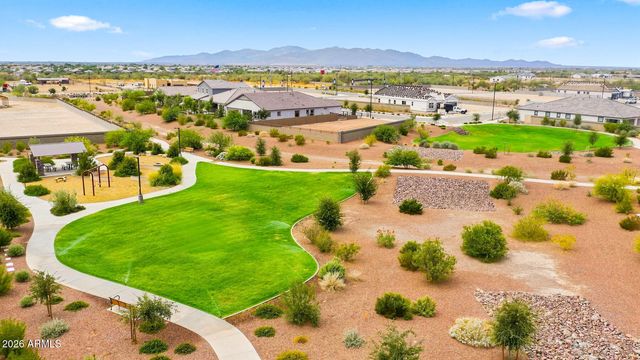 17416 W Saguaro Vista Drive, Surprise, AZ 85387