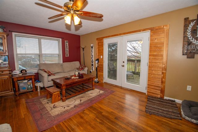 69594 Anderson Road, Niles, MI 49120