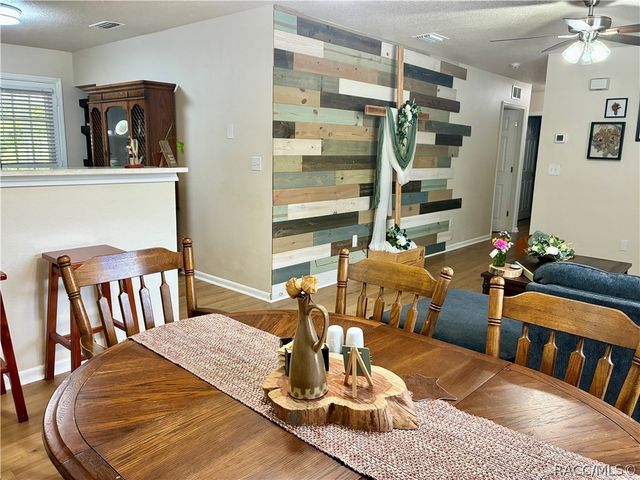 93 S Rooks Avenue, Inverness, FL 34453