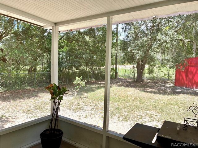 93 S Rooks Avenue, Inverness, FL 34453